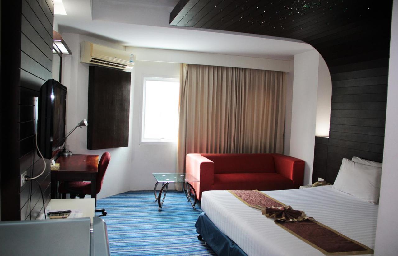 V Verve Service Apartment Hotel Chachoengsao Exterior photo