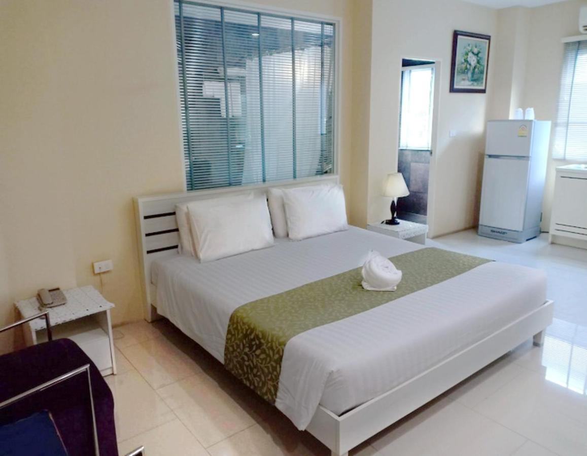 V Verve Service Apartment Hotel Chachoengsao Exterior photo