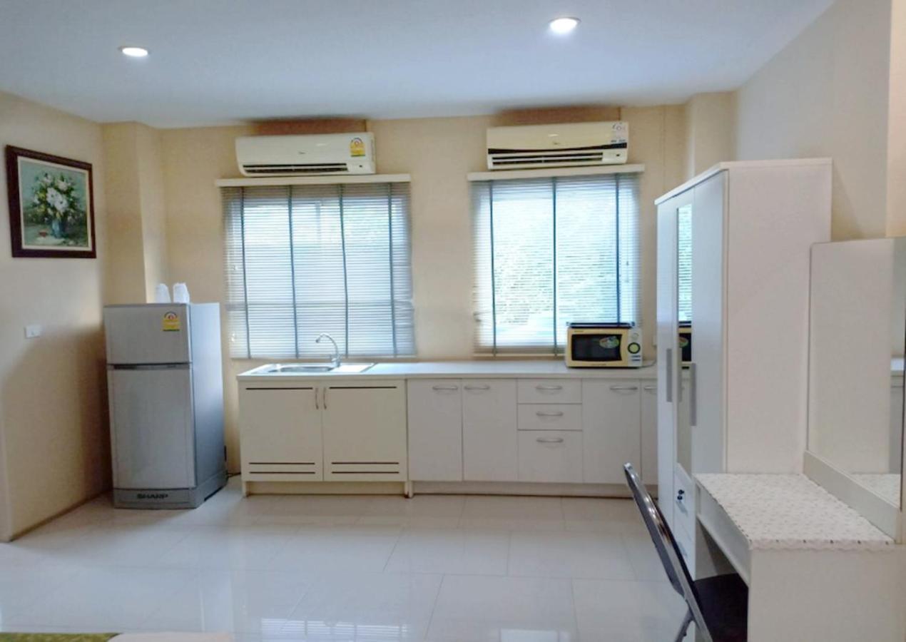 V Verve Service Apartment Hotel Chachoengsao Exterior photo