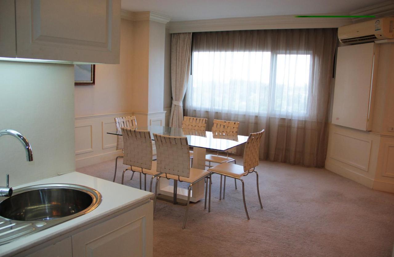 V Verve Service Apartment Hotel Chachoengsao Room photo