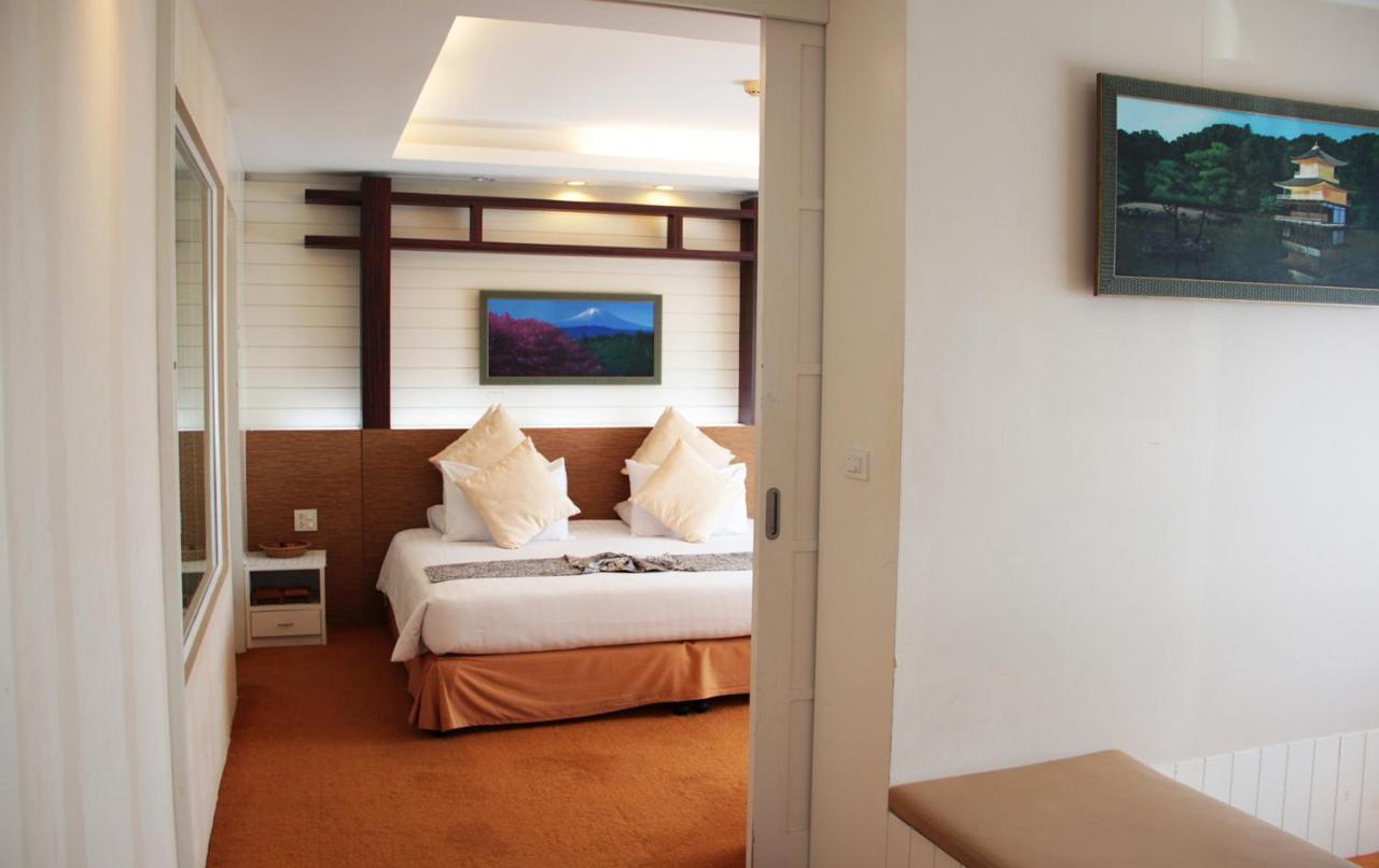 V Verve Service Apartment Hotel Chachoengsao Exterior photo