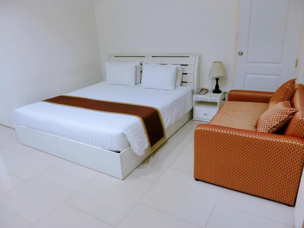 V Verve Service Apartment Hotel Chachoengsao Room photo