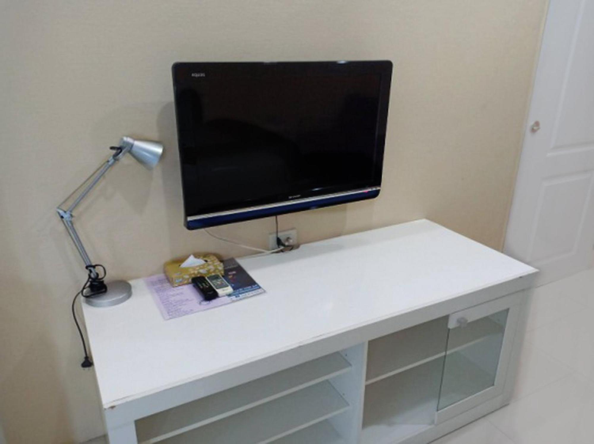V Verve Service Apartment Hotel Chachoengsao Room photo